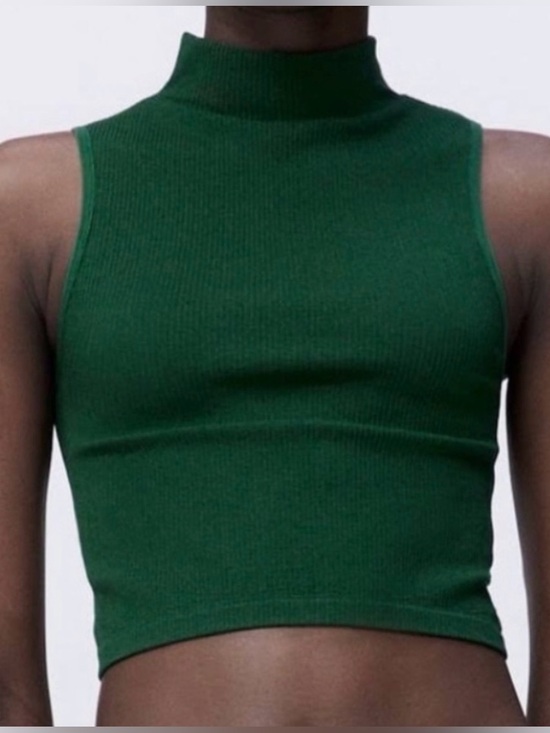 Zara Tops - Zara. Sleeveless Mock Neck Crop Top in Forest Green. Sz XS